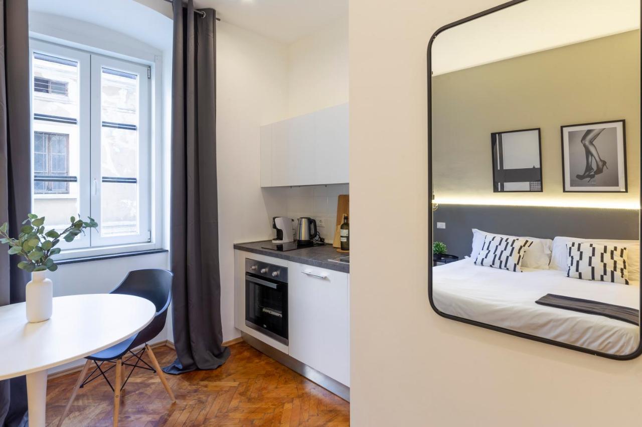 Amazing Studio In The City Center + Wifi Trieste Ngoại thất bức ảnh